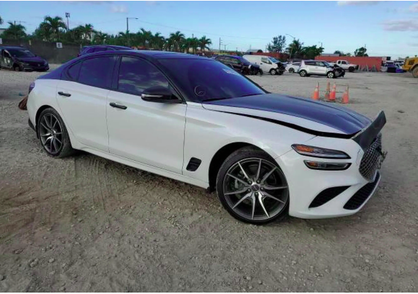 GENESIS G70 BASE Model 2022