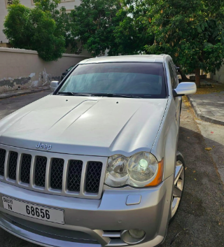 جيب جراند SRT موديل 2008 موتر نظيف