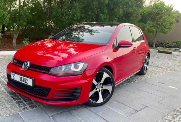 فولكسفاغن GTI 2015 خليجي  نضيفه جدا