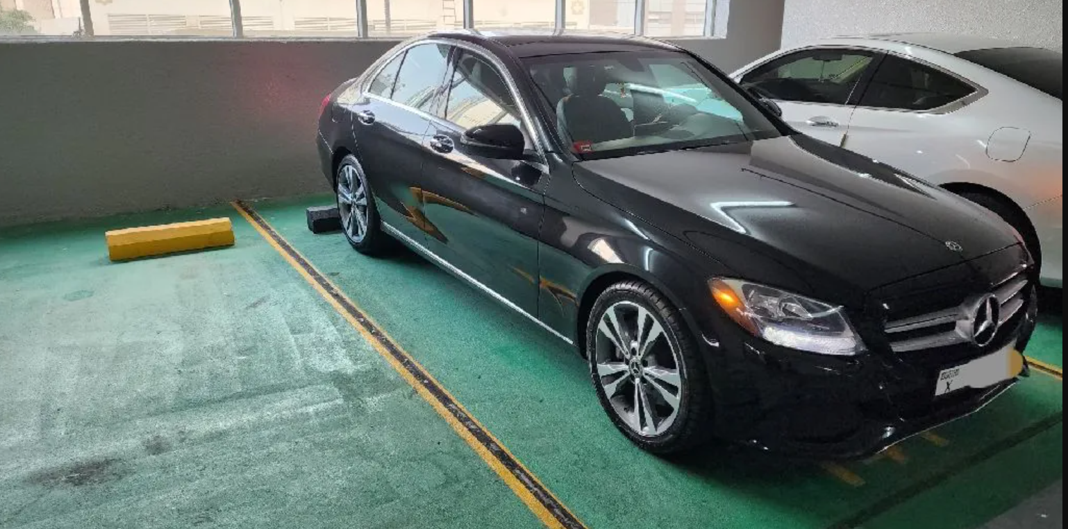 سيارة  مرسيدس C300 كاملة المواصفات موديل 2018 وارد أمريكي استخدام شخصي،المسافة المقطوعة 67000 ألف 