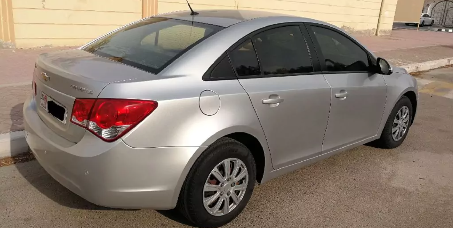 سيارة شفروليه كروز 2013، خليجي، 1.8cc 140000 KM,  السعر 15000 درهم