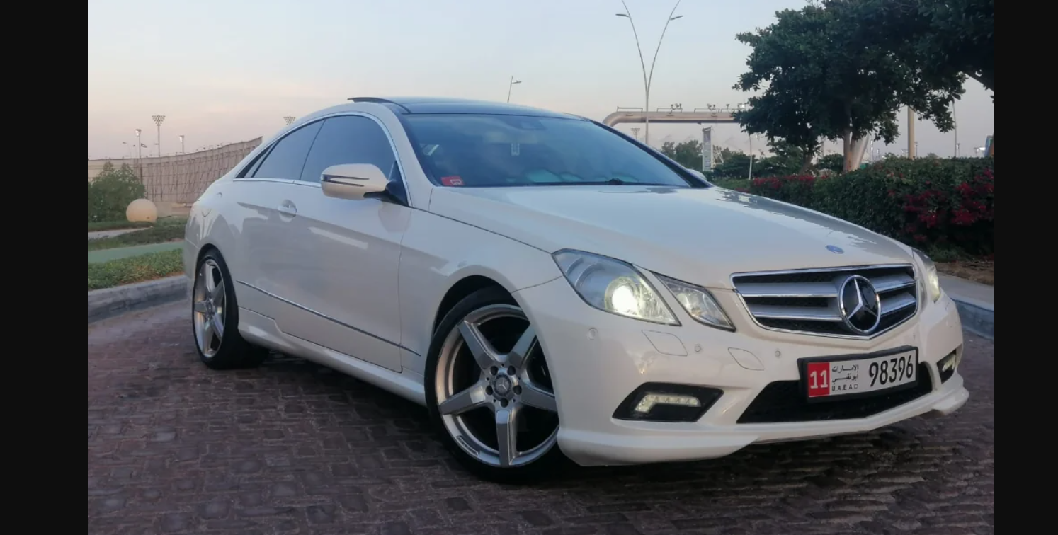 مرسيدس E350 AMG 2010  فول اوبشن صبغ وكالة بدون حوادث مسرفس بالكامل 155000 كيلو 39000 درهم