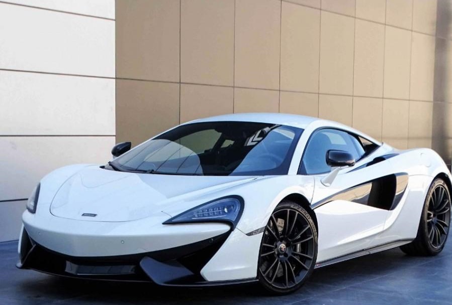 مكلارين 570 S موديل 2018